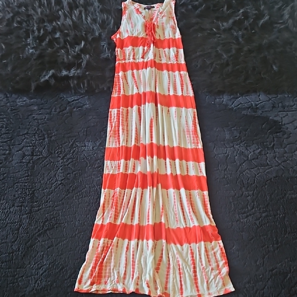 Material Girl Red and White Tie-Dye Top